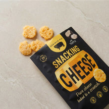 Load image into Gallery viewer, Snacking Cheese with Truffle
